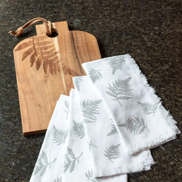 Fern Studio Dinner Napkin Set with cutting board