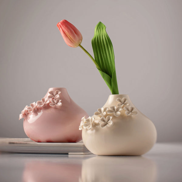 Amelia flower vases on a table